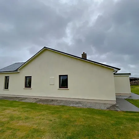 383 - Claddaghduff