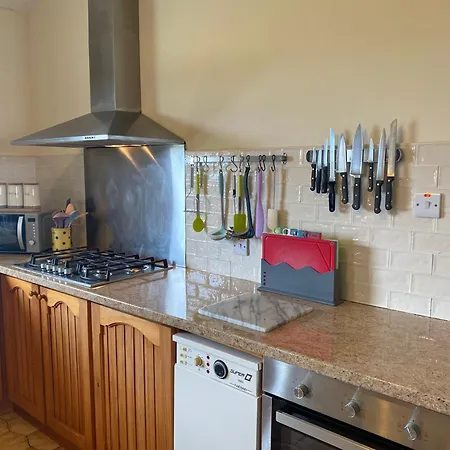 بيت للعطل 383 -