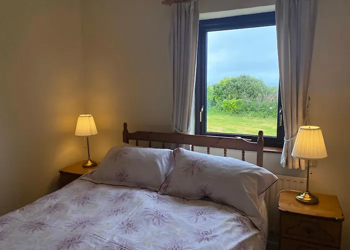 383 - * Claddaghduff